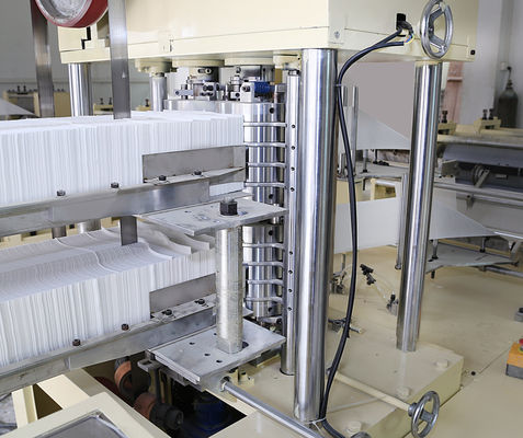 De Motorplc 3000 van SIEMENS bladen/min Servet Productiemachine
