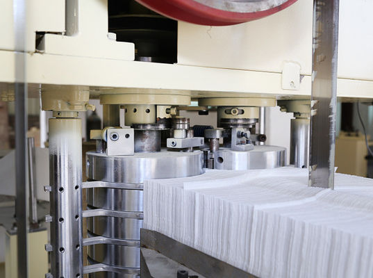 Ce 1 die/6 3000 bladen/Min Tissue Napkin Machine vouwen