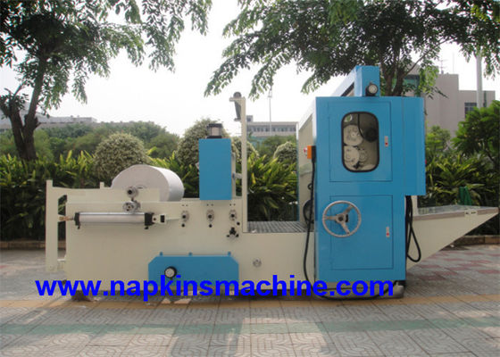 De Vouwen van Ce V 1000 Bladen/Min Keukenrol die van 380V 50HZ Machine maken