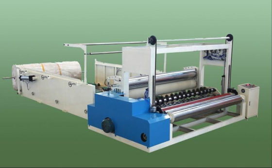 Toiletpapierbroodje die Machine scheuren en Machine voor Industrieel Broodje opnieuw opwinden