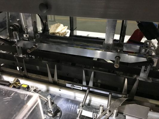 Het vakje van 5.1KW 60/Min Servo Motor Tissue Paper-Maker/de Machine van de Papieren zakdoekjeproductie