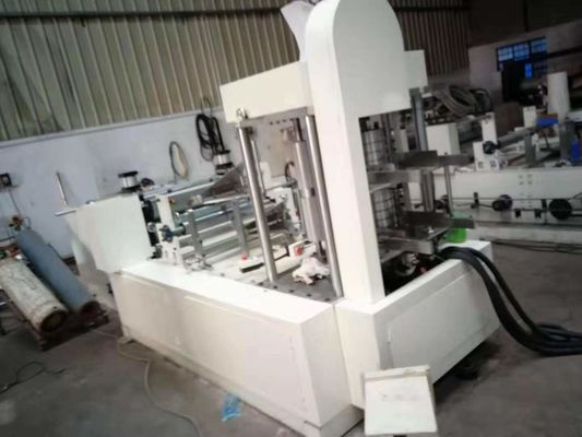 Vier Lijnen 4000 Bladen/Min Napkin Embossing Machine