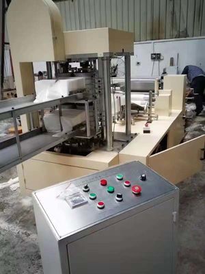 300 m/Min M Fold Beverage Napkin die Machine/de Machine van de Papieren zakdoekjemaker maken