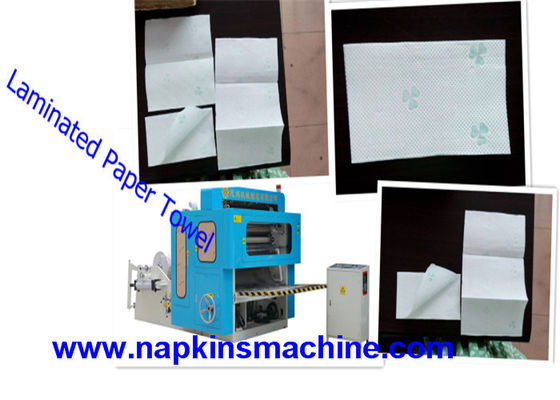 De Vouwenlaminering van Ce N het In reliëf maken Keukenrol die Machine maken